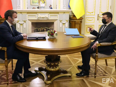 Президенти Франції та України розмовляли 19-го та 20 лютого