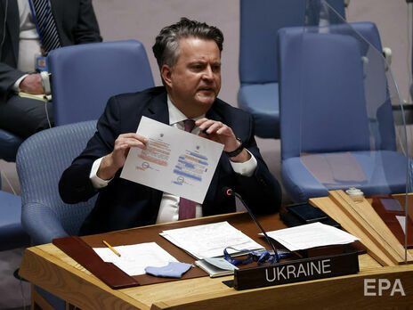 Постпред Украины в ООН продемонстрировал, что указы Путина по 