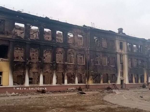 В Україні від початку вторгнення пошкоджено понад 80 навчальних закладів і лікарень – Арестович