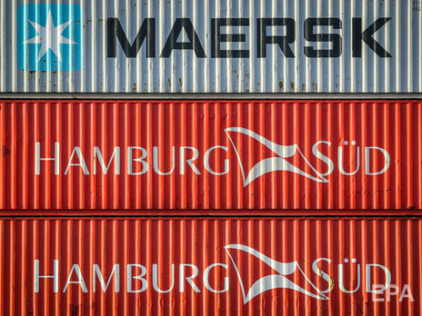 Найбільші контейнерні компанії зупинили перевезення до Росії