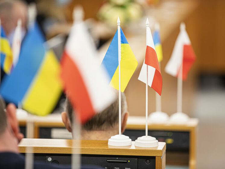 Сенат Польщі підтримав прискорення інтеграції України з ЄС