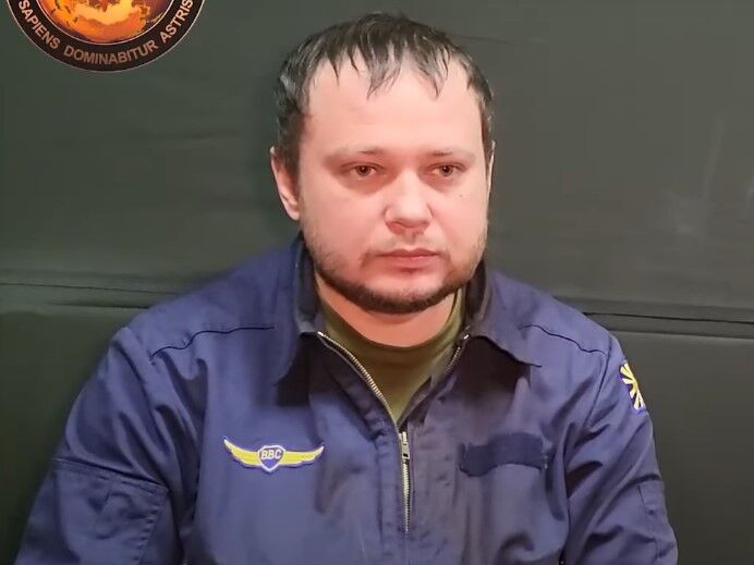 "Гнался с вилами". Задержанный российский пилот Су-34, который бомбил Чернигов, рассказал, что после катапультирования убил гражданского