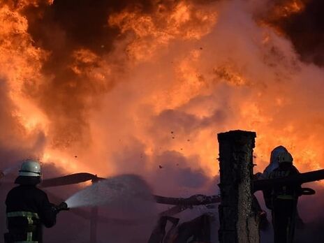 Оккупанты второй раз за трое суток атаковали нефтебазы в Ровенской области