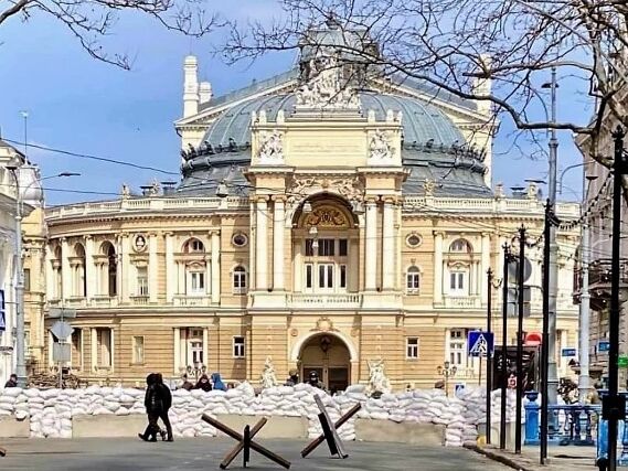Із 1 квітня в Україні почнуть відновлювати роботу заклади культури та мистецтв – Мінкультури