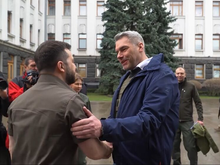 В Україну прибув канцлер Австрії, він зустрічається із Зеленським