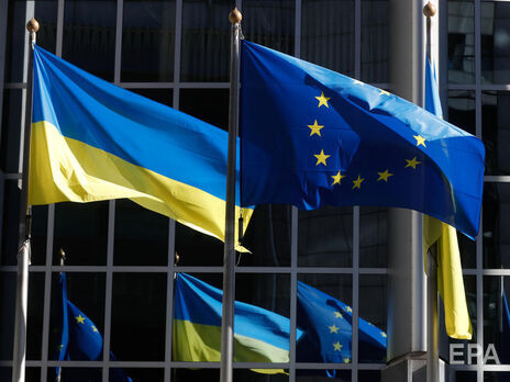 Большинство украинцев, согласно результатам мартовского опроса, поддерживает вступление Украины в ЕС