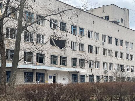Частина медичних закладів у Чернігові пошкоджена та потребує експертизи для можливості подальшої експлуатації