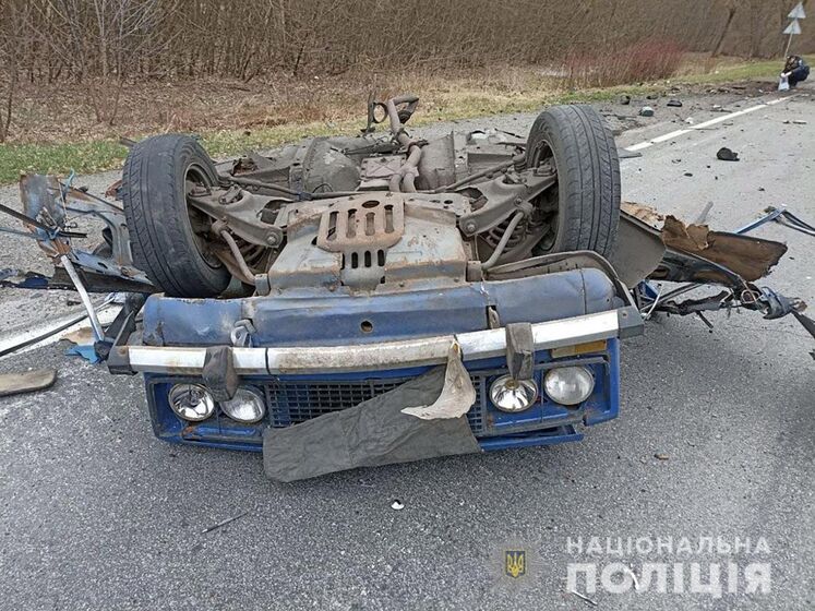 У Чернігівській області автомобіль підірвався на протитанковій міні, є загиблий – поліція