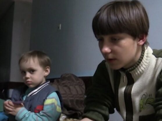 У Рубіжному українські військові врятували двох дітей, які тиждень жили самі під обстрілами