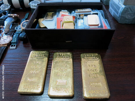 На потреби ЗСУ передали 48 кг золота вартістю понад 90 млн грн, конфіскованого в ексміністра часів Януковича