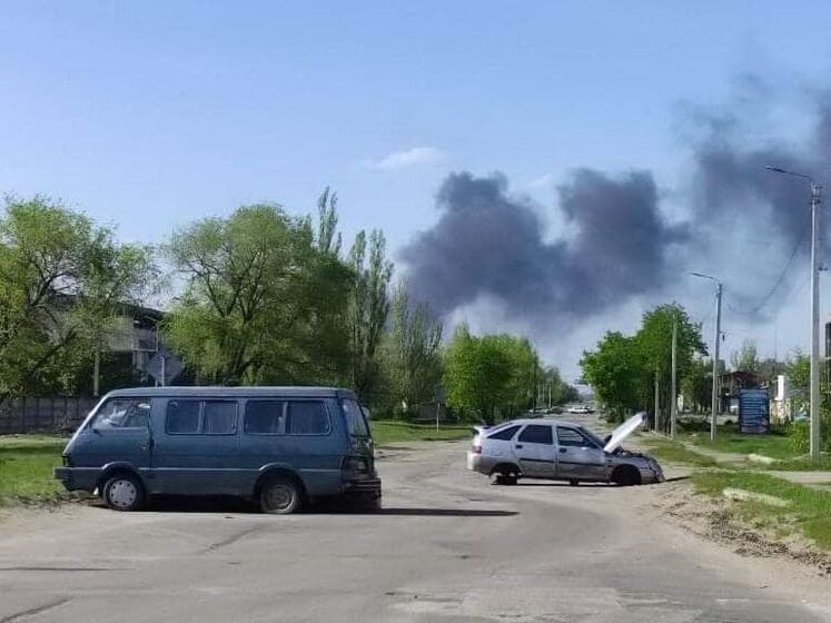 Російські окупанти в Луганській області відкрили вогонь у напрямку автомобіля з волонтерами – Гайдай