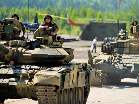 Дані української розвідки вказують на коридор руху військової техніки на південь та південний схід від Мінська