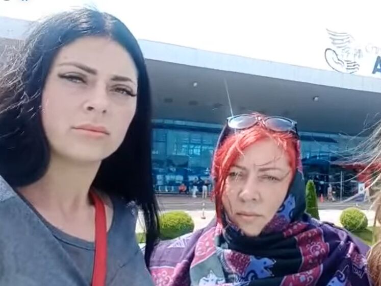 Дружини і матері захисників "Азовсталі" вилетіли у Стамбул до президента Туреччини. Просять допомоги в евакуації бійців