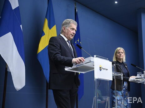 Андерссон заявила на спільній пресконференції з Нійністьо, що Швеція та Фінляндія разом подадуть заявки на вступ у НАТО