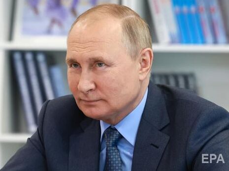 Путін на офіційному заході мав картки з описом усіх присутніх