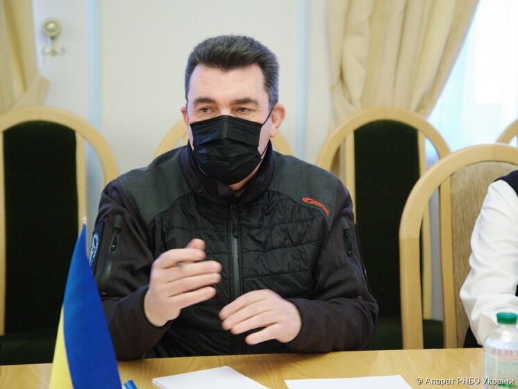 Данілов заявив, що "навіть у нього" немає відповіді на запитання про розмінування дороги з Криму в Херсонську область