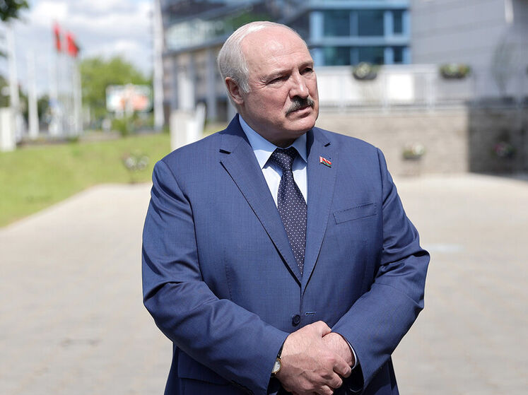 "Нацики, не нацики – це питання філософське". Лукашенко заявив, що українські військові знесуть голову будь-кому, "особливо нацики"