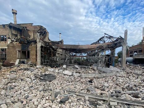 Оккупанты после ДВРЗ атаковали еще один вагоноремонтный завод в Украине – глава 