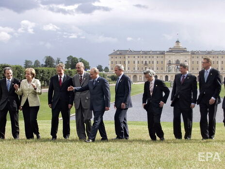 Саміт G8 2006 року відбувся у Санкт-Петербурзі