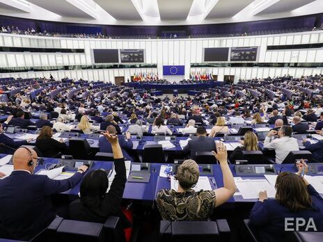 Європарламент ухвалив резолюцію із закликом негайно надати Україні статус кандидата у члени ЄС