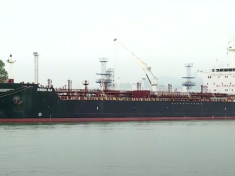 В Батуми прибыл танкер с подсанкционной российской нефтью – грузинские СМИ