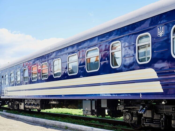 "Укрзалізниця" будет направлять поезда через Молдову к одесскому порту