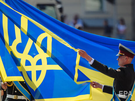 Подоляк о символике оккупантов: В Украине никогда не будет ощипанной российской 