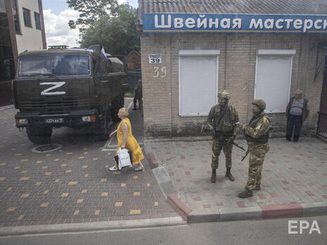 Оккупанты после ударов ВСУ по военным базам чувствуют себя в Мелитополе не очень уверенно, заявлял Федоров