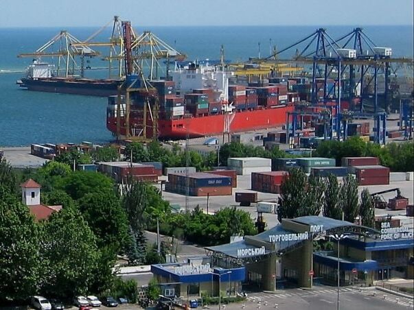 У Чорному морі відновлено роботу українських портів – ВМС ЗСУ