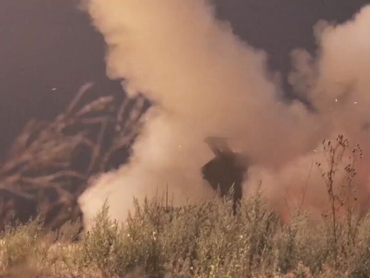 Залужний показав MLRS М270 у дії: "Разом до перемоги!" Відео