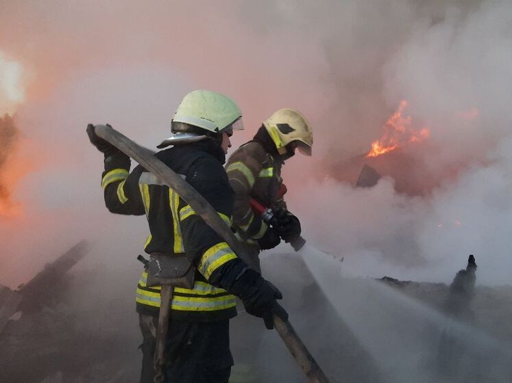 Унаслідок ворожих обстрілів у Харківській області горіла пшениця, виникла масштабна пожежа на підприємстві – Синєгубов