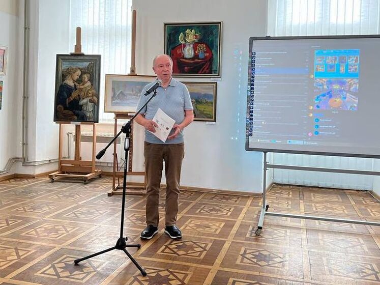 Президент МАН Довгий виставив на продаж колекцію картин на підтримку ЗСУ та для створення Музею науки