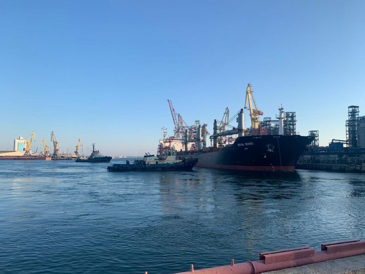 Із порту Чорноморська вийшло ще два кораблі з продовольством – міноборони Туреччини