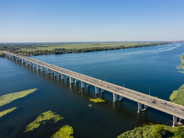 ВСУ ударили по Антоновскому мосту в Херсоне, когда по нему ехала российская колонна – Хлань