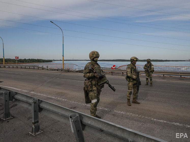 В ОК "Південь" повідомили про суттєві пошкодження Антонівського мосту та мосту поблизу Каховської ГЕС