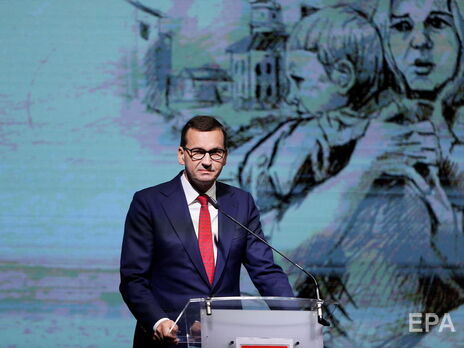 Моравецкий заявил, что Польша должна быть полностью солидарна с Украиной