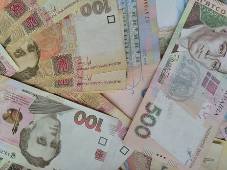 Экс-руководителей крупного украинского банка подозревают в выводе активов российского олигарха за границу
