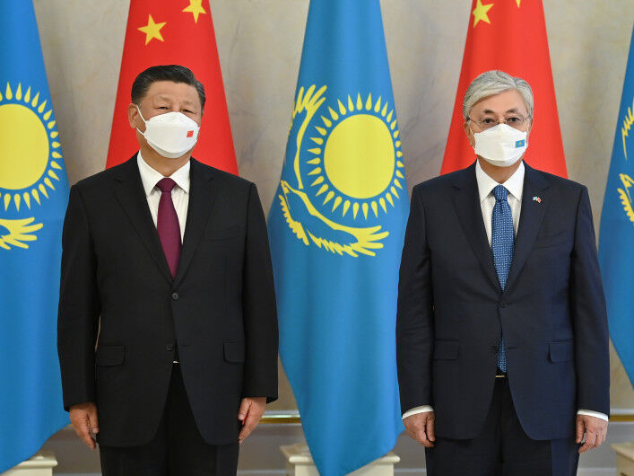 Китай готовий підтримувати територіальну цілісність Казахстану – Сі Цзіньпін