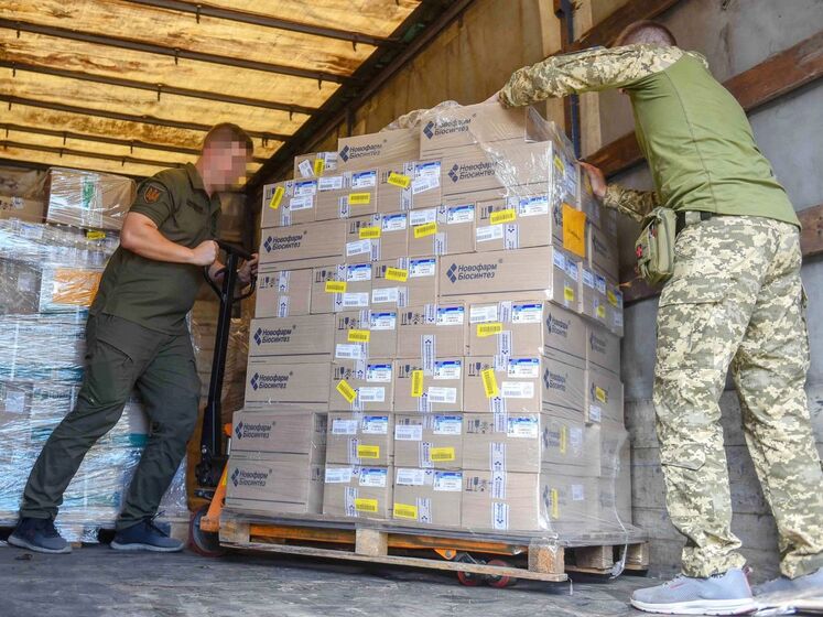 "Метинвест" передал военному госпиталю Запорожья медикаменты на полмиллиона гривен