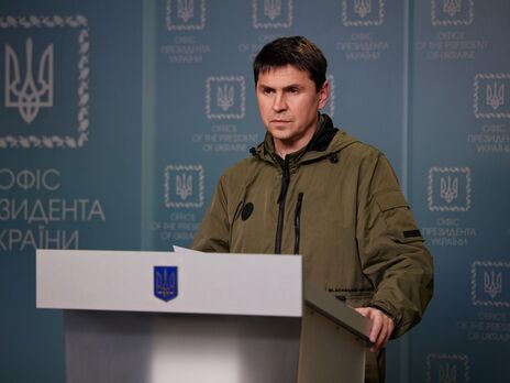 Подоляк закликав союзників України відповісти на "референдуми" новими постачаннями військової допомоги
