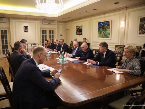 Министры договорились продолжать поддержку Украины со стороны Польши и Великобритании