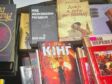За словами Ткаченка, незважаючи на наміри окупантів, усі книжки залишилися на місці