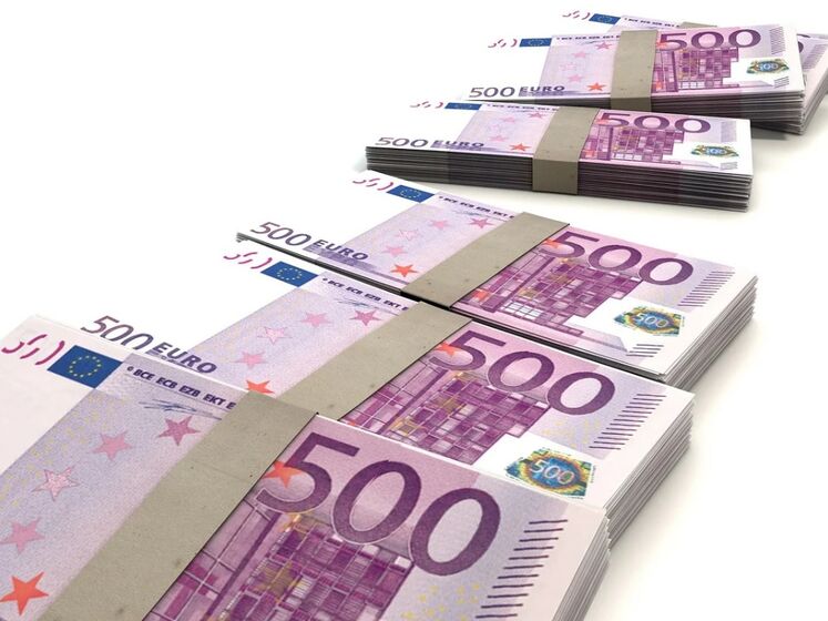 Гроші, зібрані в Латвії на Bayraktar для ЗСУ, пропонують витратити на позашляховики та латвійські БПЛА