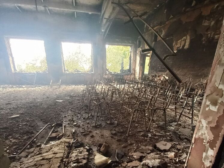 Из-за вражеских обстрелов в Харьковской области выгорела школа – ГСЧС