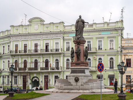 В Одесі депутати не змогли проголосувати за демонтаж пам'ятника російській імператриці Катерині ІІ