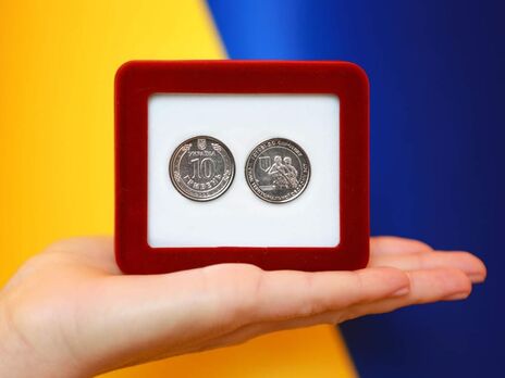 На нових пам'ятних монетах зображено бійців ТРО