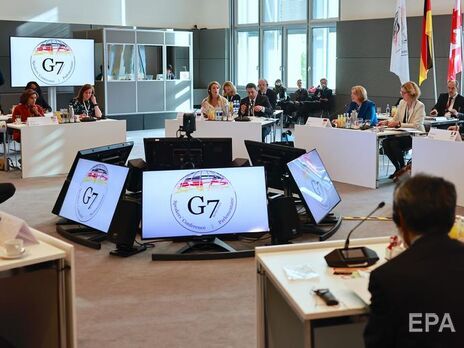 У G7 обговорюють, як обмежити ціни на російську нафту