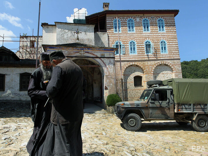 У Греції розслідують підозрілі грошові перекази з Росії на рахунки монастирів Афона &ndash; ЗМІ