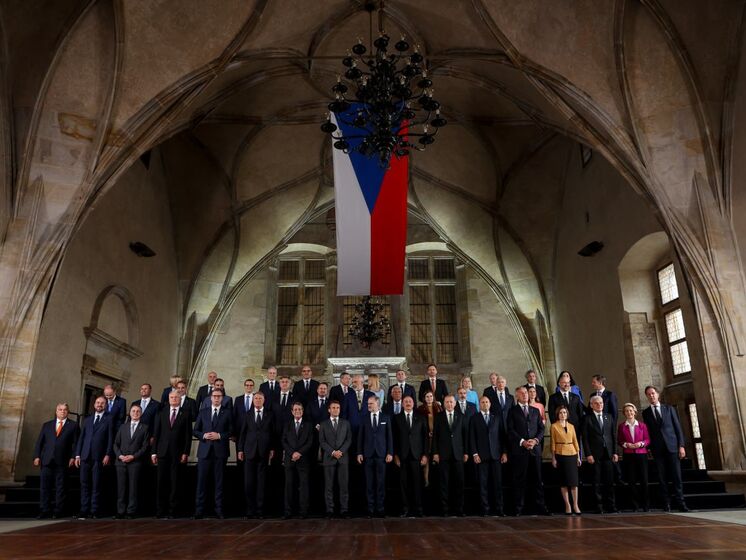 "Объединились во имя мира, безопасности и процветания". В Праге прошло первое заседание Европейского политического сообщества