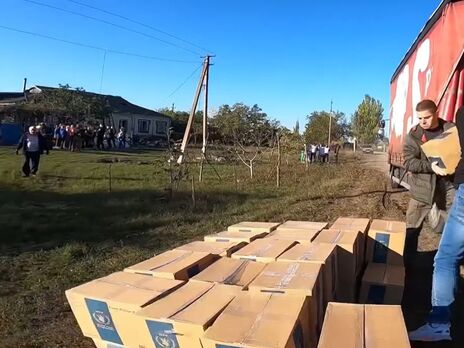 До Шевченківки Херсонської області привезли гуманітарну допомогу, зазначили в ОВА